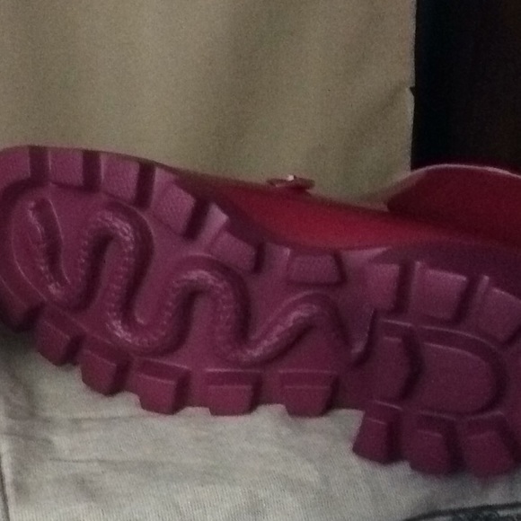 AUTHENTIC GUCCI RAIN BOOTS BRAND NEW SZ 7 W/BOX - Picture 4 of 6